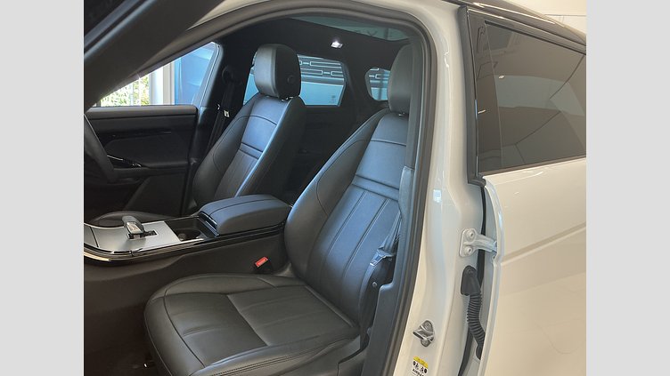 2024 認定中古車 Land Rover Range Rover Evoque フジホワイト D200マイルドハイブリッド（ディーゼル） スタンダードホイールベース S