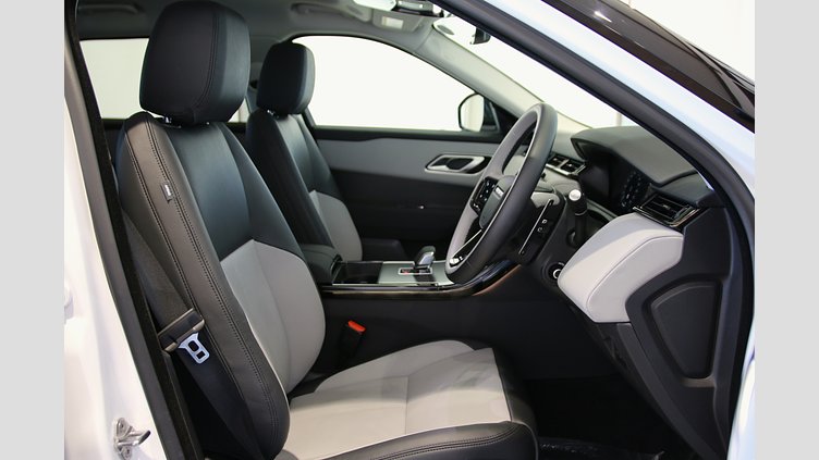 2024 認定中古車 Land Rover Range Rover Velar オストゥーニパールホワイト D200マイルドハイブリッド（ディーゼル） Dynamic SE