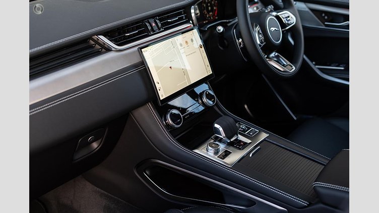 2025 Approved Jaguar F-Pace Firenze Red P250 PETROL R-DYNAMIC SE 90TH ANNIVERSARY EDITION