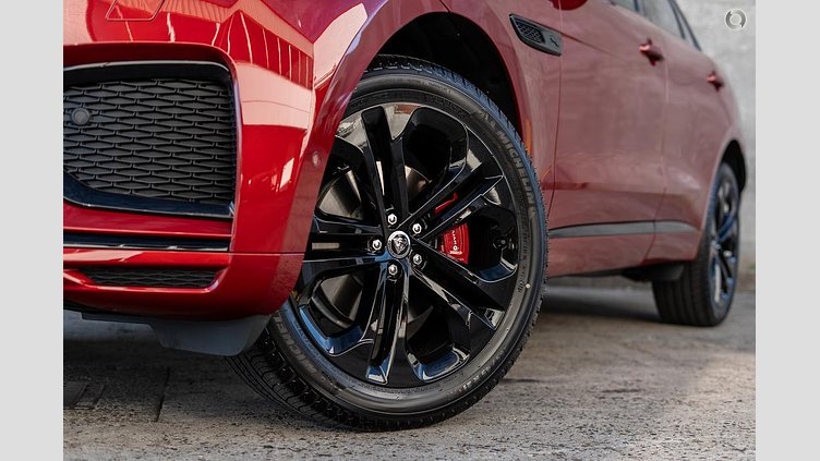 2025 Approved Jaguar F-Pace Firenze Red P250 PETROL R-DYNAMIC SE 90TH ANNIVERSARY EDITION