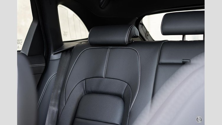 2025 Approved Jaguar F-Pace Firenze Red P250 PETROL R-DYNAMIC SE 90TH ANNIVERSARY EDITION