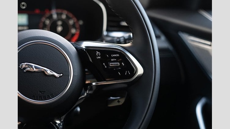 2025 Approved Jaguar F-Pace Firenze Red P250 PETROL R-DYNAMIC SE 90TH ANNIVERSARY EDITION