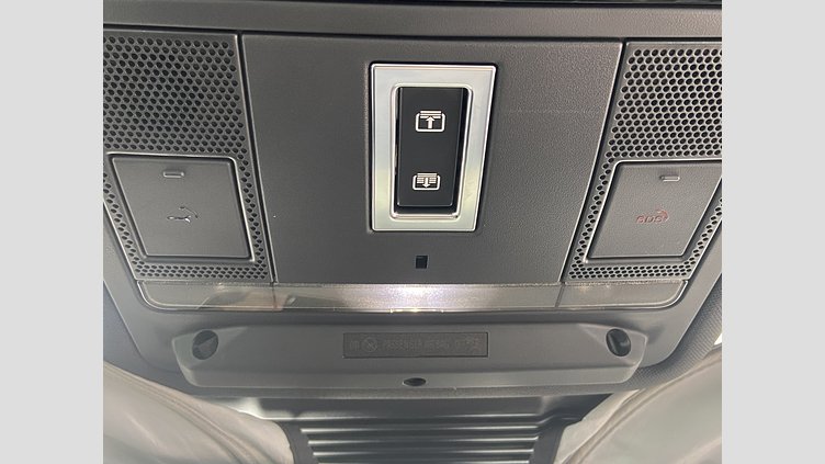 2024 認定中古車 Land Rover Range Rover Evoque アロイオスグレイ D200（ディーゼル）  S
