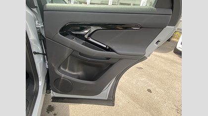 Range Rover Evoque 50