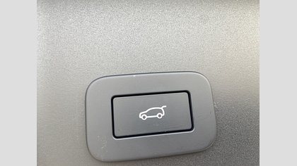 Range Rover Evoque 60