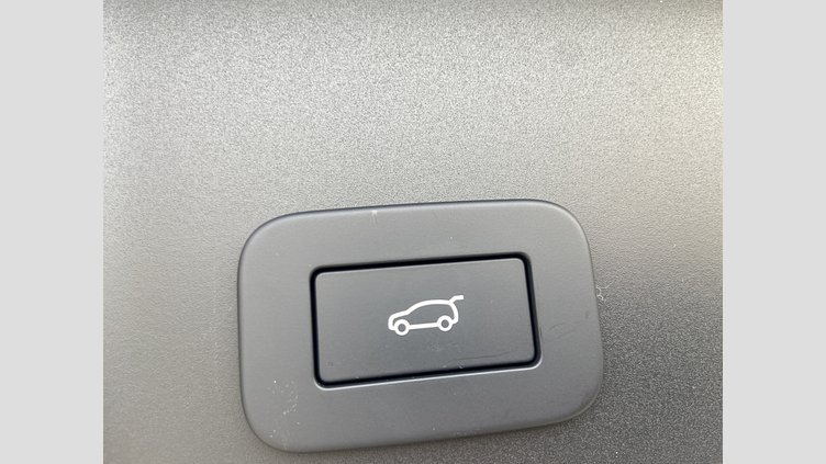 2024 認定中古車 Land Rover Range Rover Evoque アロイオスグレイ D200（ディーゼル）  S