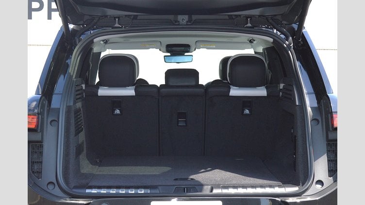 2024 認定中古車 Land Rover Range Rover Sport サントリーニブラック D300マイルドハイブリッド スタンダードホイールベース Dynamic SE
