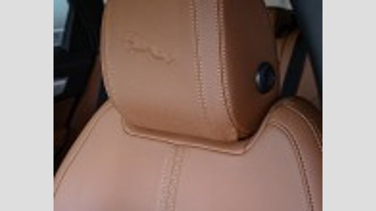2022 Approved Jaguar E-Pace Fuji White auto SE R-DYNAMIC P340