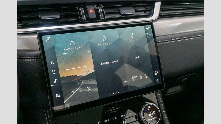 2023 Approved Jaguar F-Pace White auto R-DYNAMIC SE 