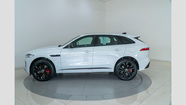 2023 Approved Jaguar F-Pace White auto R-DYNAMIC SE 