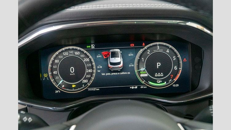 2023 Approved Jaguar F-Pace White auto R-DYNAMIC SE 