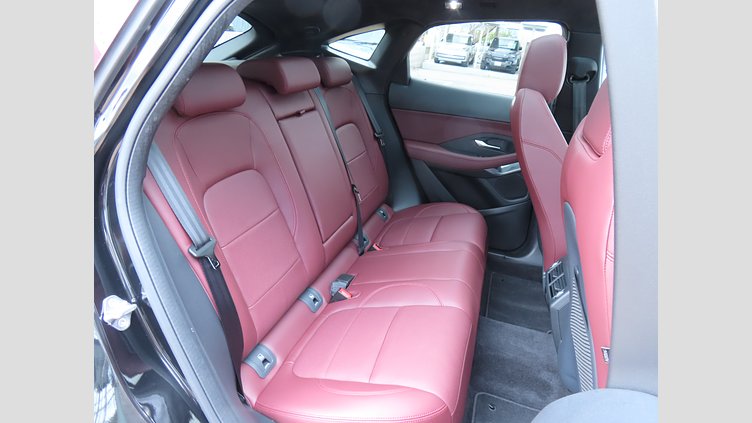 2023 認定中古車 Jaguar E-Pace サントリーニブラック D200 AWD（オートマチック） R-DYNAMICブラックエディション