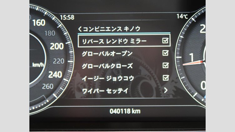 2019 認定中古車 Jaguar E-Pace ユーロンホワイト D180 オートマチック全輪駆動 HSE
