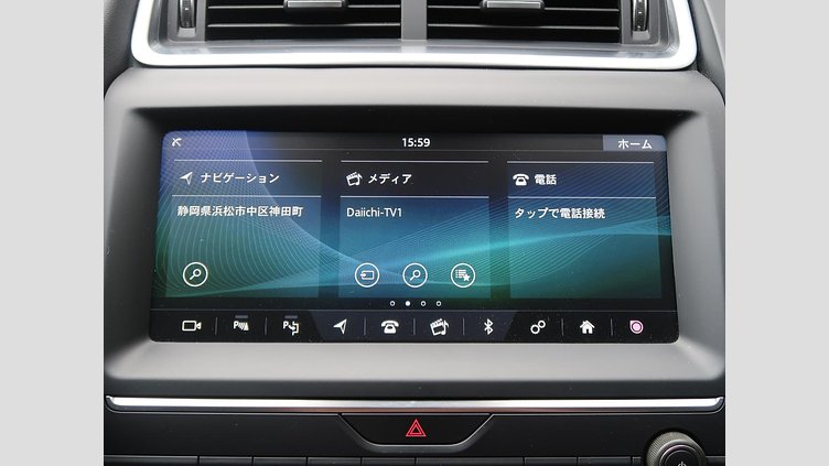 2019 認定中古車 Jaguar E-Pace ユーロンホワイト D180 オートマチック全輪駆動 HSE