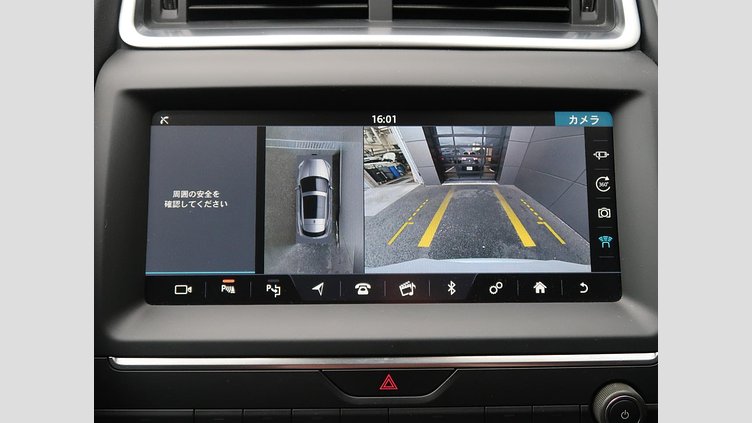 2019 認定中古車 Jaguar E-Pace ユーロンホワイト D180 オートマチック全輪駆動 HSE