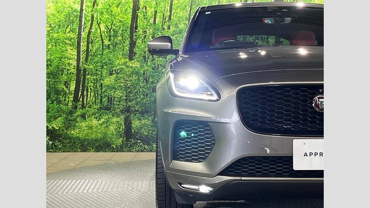 2018 認定中古車 Jaguar E-Pace シリコン シルバー P300 オートマチック全輪駆動 R-DYNAMIC HSE