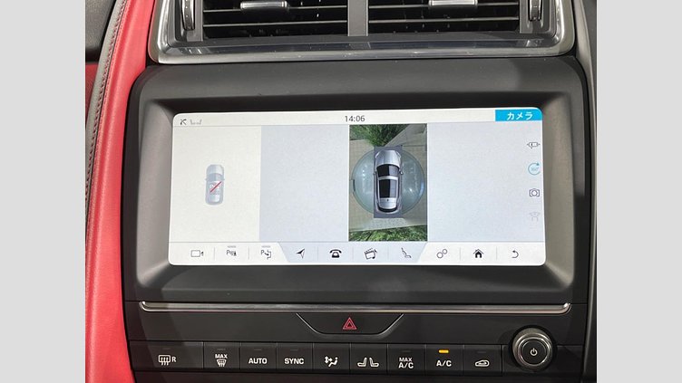 2018 認定中古車 Jaguar E-Pace シリコン シルバー P300 オートマチック全輪駆動 R-DYNAMIC HSE