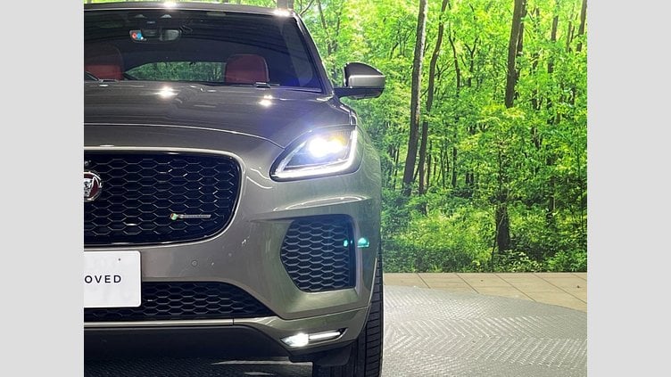 2018 認定中古車 Jaguar E-Pace シリコン シルバー P300 オートマチック全輪駆動 R-DYNAMIC HSE