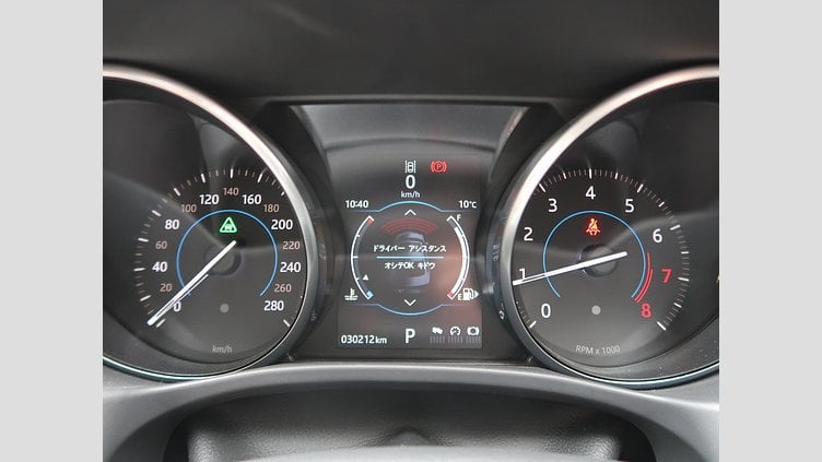 2017 認定中古車 Jaguar XE Loire Blue 249PS
 プレステージ