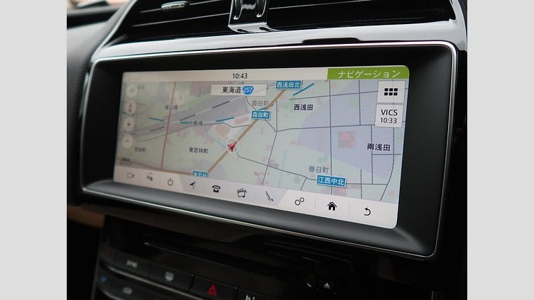 2017 認定中古車 Jaguar XE Loire Blue 249PS
 プレステージ