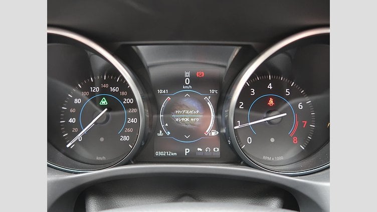 2017 認定中古車 Jaguar XE Loire Blue 249PS
 プレステージ
