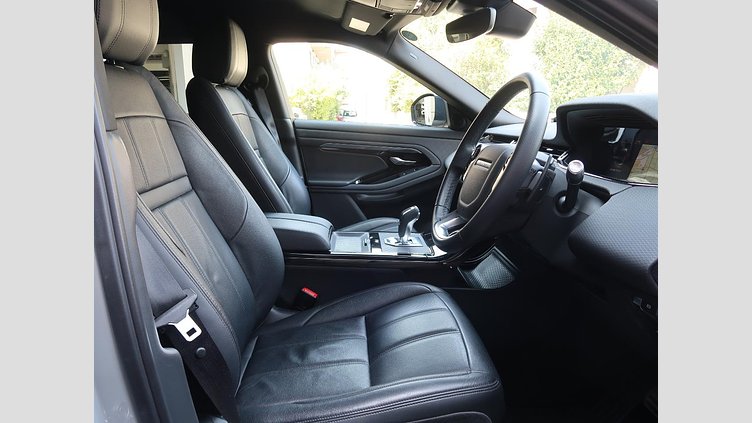 2020 認定中古車 Land Rover Range Rover Evoque ソウルパールシルバー D180 R-DYNAMIC S