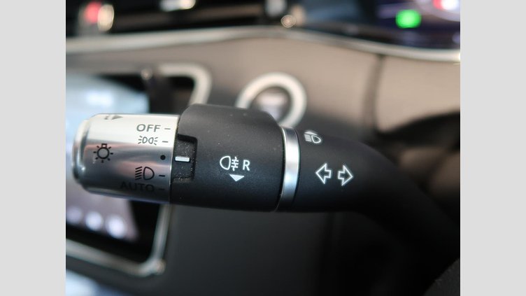 2020 認定中古車 Land Rover Range Rover Evoque ソウルパールシルバー D180 R-DYNAMIC S