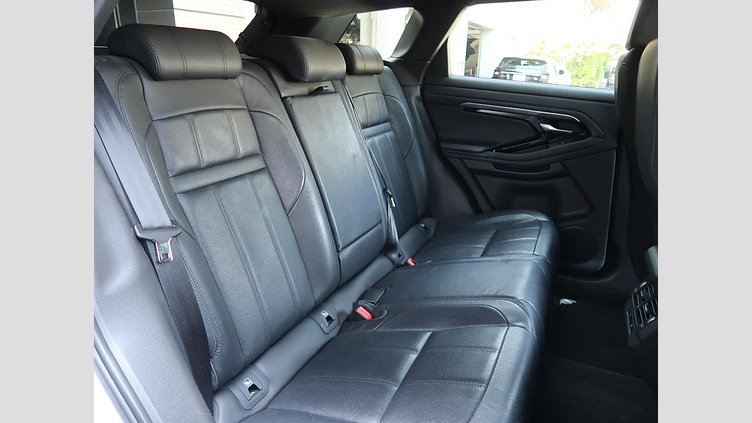2020 認定中古車 Land Rover Range Rover Evoque ソウルパールシルバー D180 R-DYNAMIC S