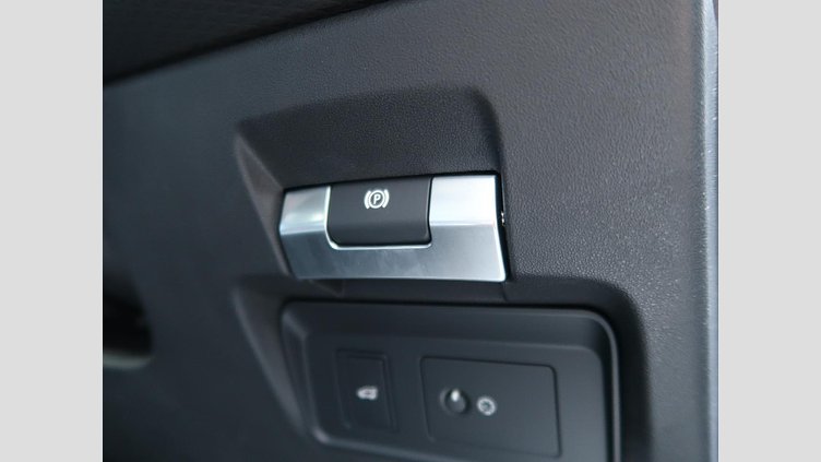 2020 認定中古車 Land Rover Range Rover Evoque ソウルパールシルバー D180 R-DYNAMIC S