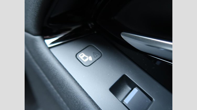 2020 認定中古車 Land Rover Range Rover Evoque ソウルパールシルバー D180 R-DYNAMIC S