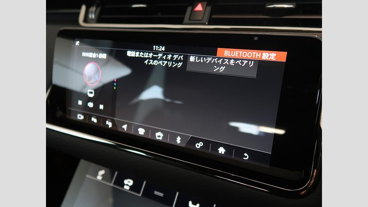 2020 認定中古車 Land Rover Range Rover Evoque ソウルパールシルバー D180 R-DYNAMIC S