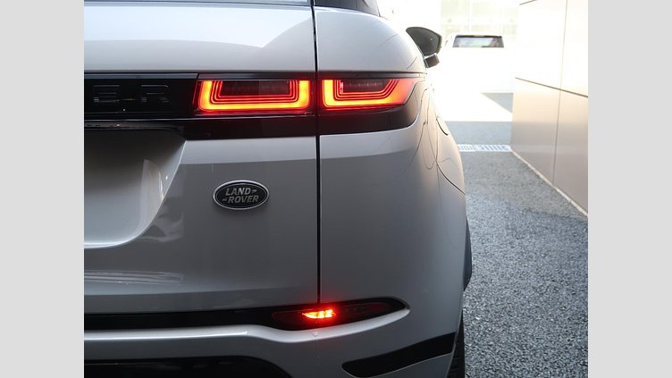 2020 認定中古車 Land Rover Range Rover Evoque ソウルパールシルバー D180 R-DYNAMIC S