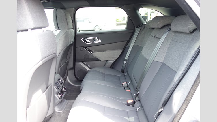 2024 認定中古車 Land Rover Range Rover Velar ヴァレジネブルー P400eプラグインハイブリッド（ガソリン） Standard Wheelbase Dynamic HSE