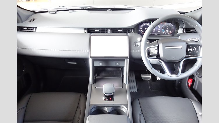 2024 認定中古車 Land Rover Discovery Sport サントリーニブラック D200マイルドハイブリッド（ディーゼル） 標準ホイール DYNAMIC SE