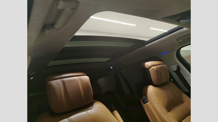 2021 認定中古車 Land Rover Range Rover ポルトフィーノブルー 5.0リッターV8スーパーチャージド 525PS ガソリン ロングホイールベース AUTOBIOGRAPHY