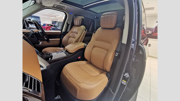 2021 認定中古車 Land Rover Range Rover ポルトフィーノブルー 5.0リッターV8スーパーチャージド 525PS ガソリン ロングホイールベース AUTOBIOGRAPHY