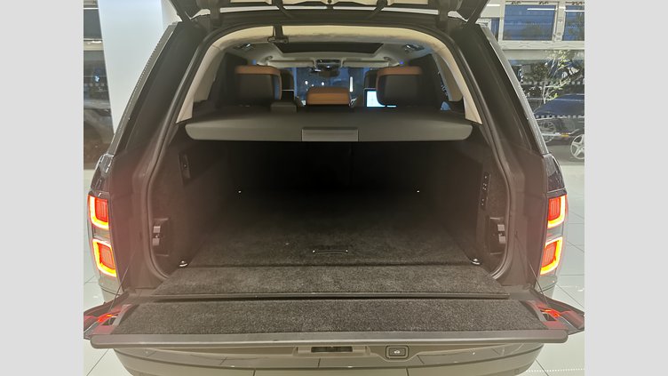 2021 認定中古車 Land Rover Range Rover ポルトフィーノブルー 5.0リッターV8スーパーチャージド 525PS ガソリン ロングホイールベース AUTOBIOGRAPHY