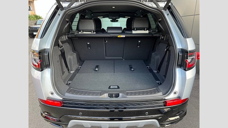 2024 認定中古車 Land Rover Discovery Sport ハクバシルバー D200マイルドハイブリッド（ディーゼル） 標準ホイール DYNAMIC SE