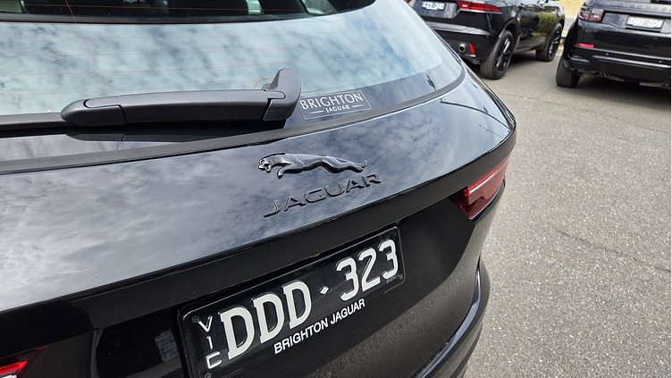 2025 Approved Jaguar F-Pace Santorini Black P250 PETROL P250 R-Dynamic S