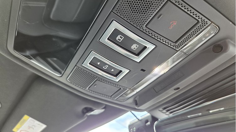 2025 Approved Jaguar F-Pace Santorini Black P250 PETROL P250 R-Dynamic S