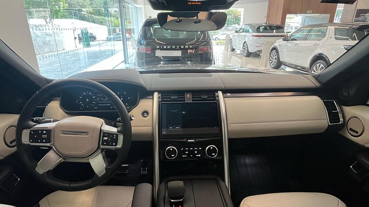 2023 Approved Land Rover Discovery Eiger Grey auto Metropolitan Edition