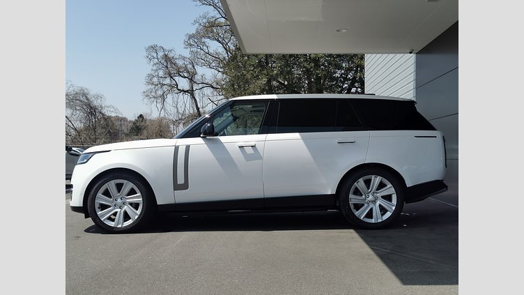 2023 認定中古車 Land Rover Range Rover オストゥーニパールホワイト P530 AWD（AT） ロングホイールベース HSE