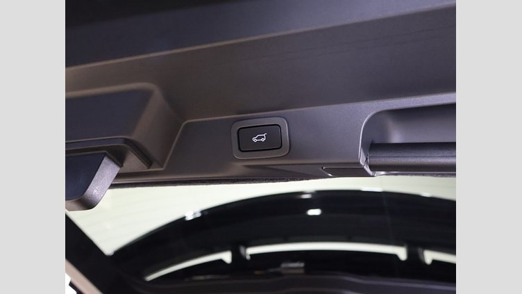 2020 認定中古車 Land Rover Range Rover Sport サントリーニブラック 3.0リッターTDV6ディーゼル（258 PS） HSE DYNAMIC