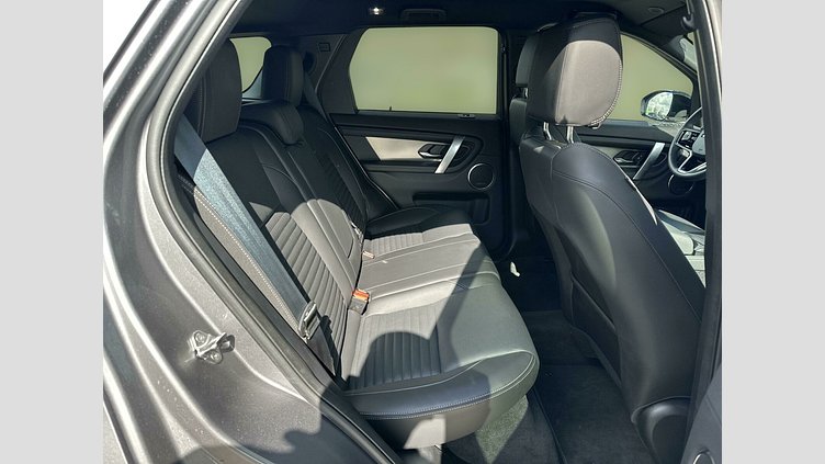 2024 Używany Land Rover Discovery Sport Eiger Grey P250 Benzyna MHEV Standardowy rozstaw osi Dynamic SE