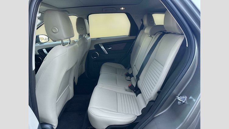 2023 Używany Land Rover Discovery Sport Silicon Silver P200 AWD AUTO MHEV Standardowy rozstaw osi SE