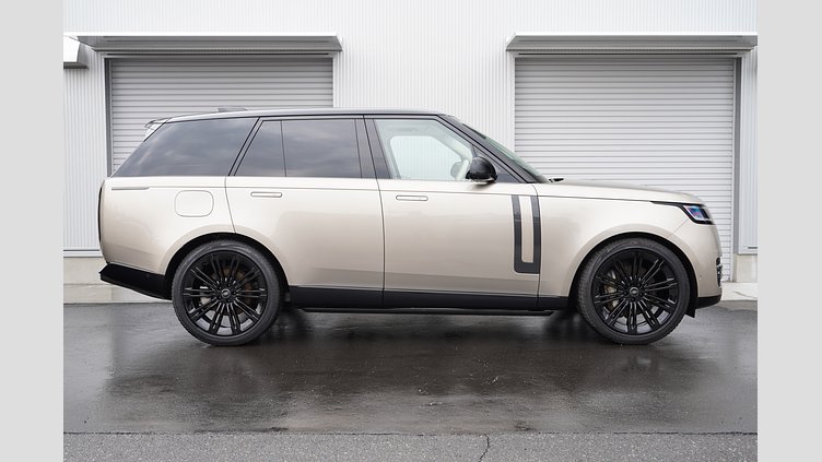2024 認定中古車 Land Rover Range Rover バトゥミゴールド D300 AWD MHEV（AT） スタンダードホイールベース HSE