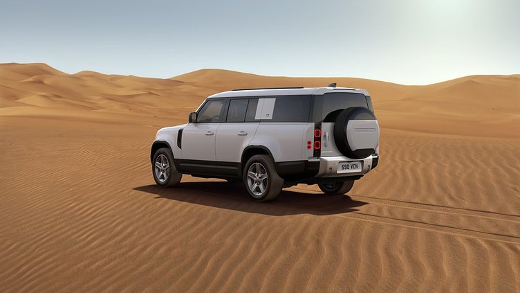2024 認定中古車 Land Rover Defender 130 フジホワイト D300 AWD（AT） SE