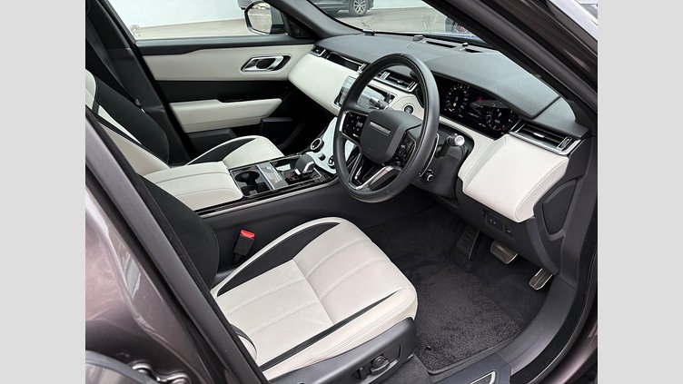 2022 認定中古車 Land Rover Range Rover Velar Charente Grey 2.0 litre i4P​ オーリックエディション