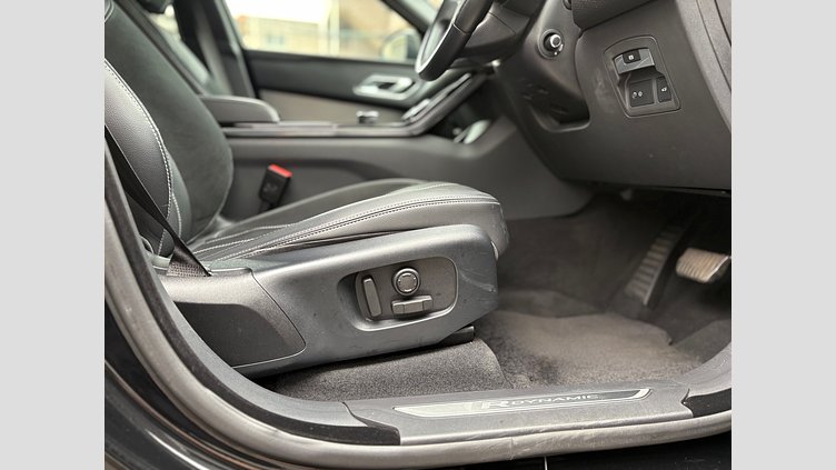 2020 認定中古車 Land Rover Range Rover Velar サントリーニブラック D180 R-DYNAMIC S