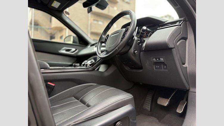 2020 認定中古車 Land Rover Range Rover Velar サントリーニブラック D180 R-DYNAMIC S